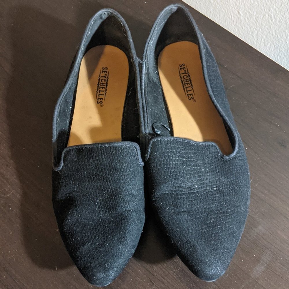 7 | Seychelles | Black Textured Pointed Toe Flats